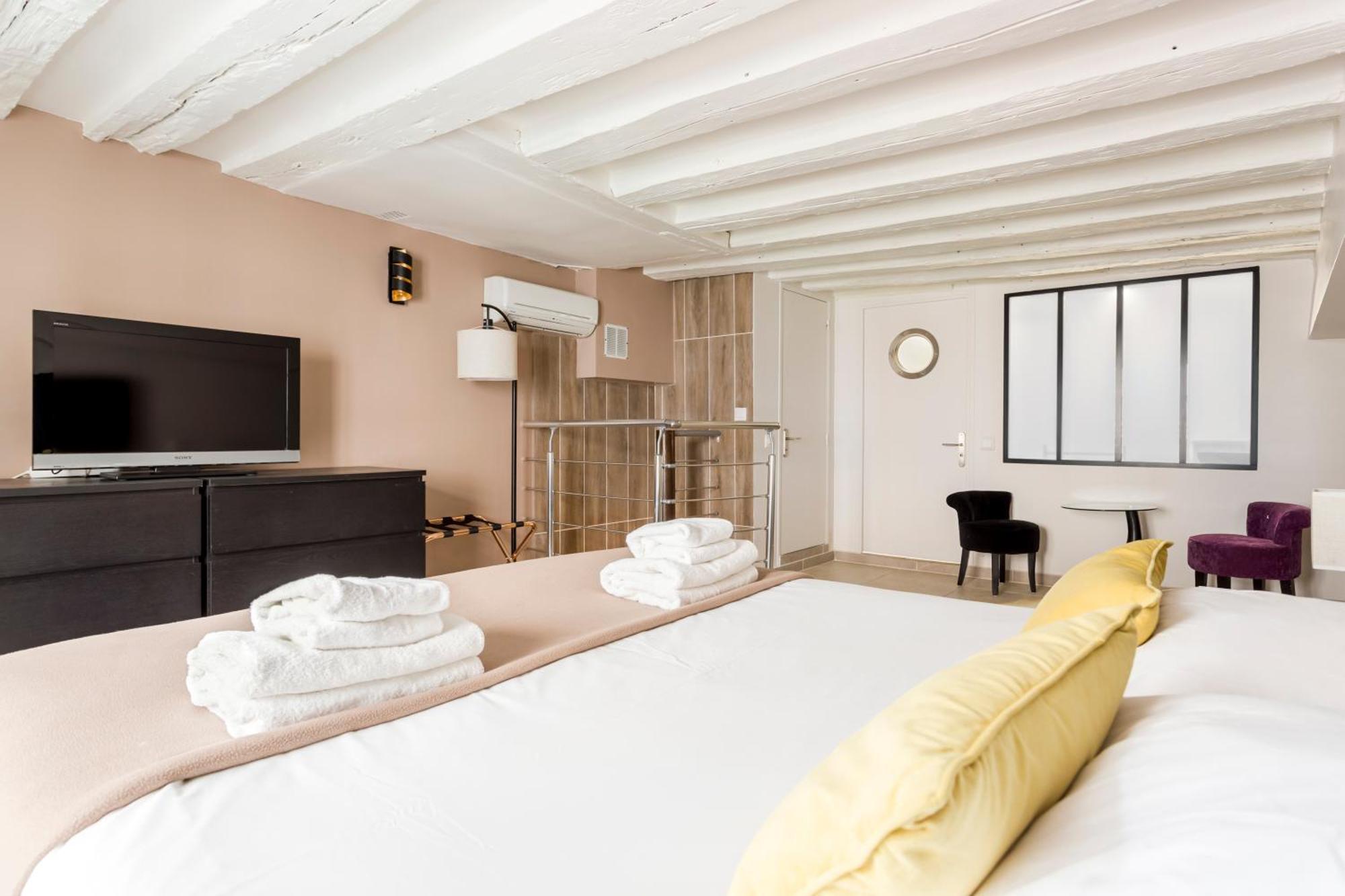 Rivoli Vieille Du Temple With Ac Apartment Paris Ngoại thất bức ảnh